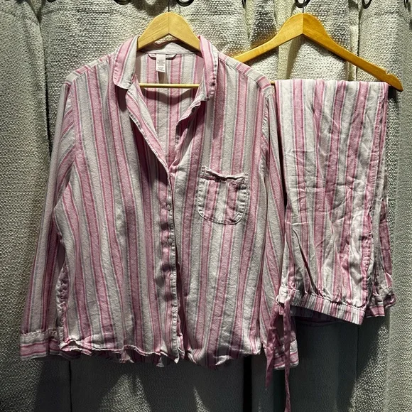 Victoria's Secret Pink Striped Pajama Set - Picture 4 of 6